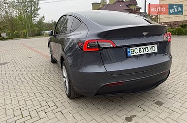Позашляховик / Кросовер Tesla Model Y 2023 в Львові