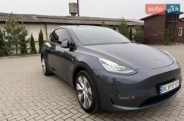 Позашляховик / Кросовер Tesla Model Y 2023 в Львові