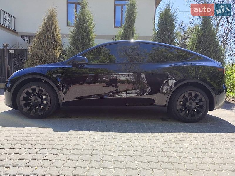 Внедорожник / Кроссовер Tesla Model Y 2020 в Одессе