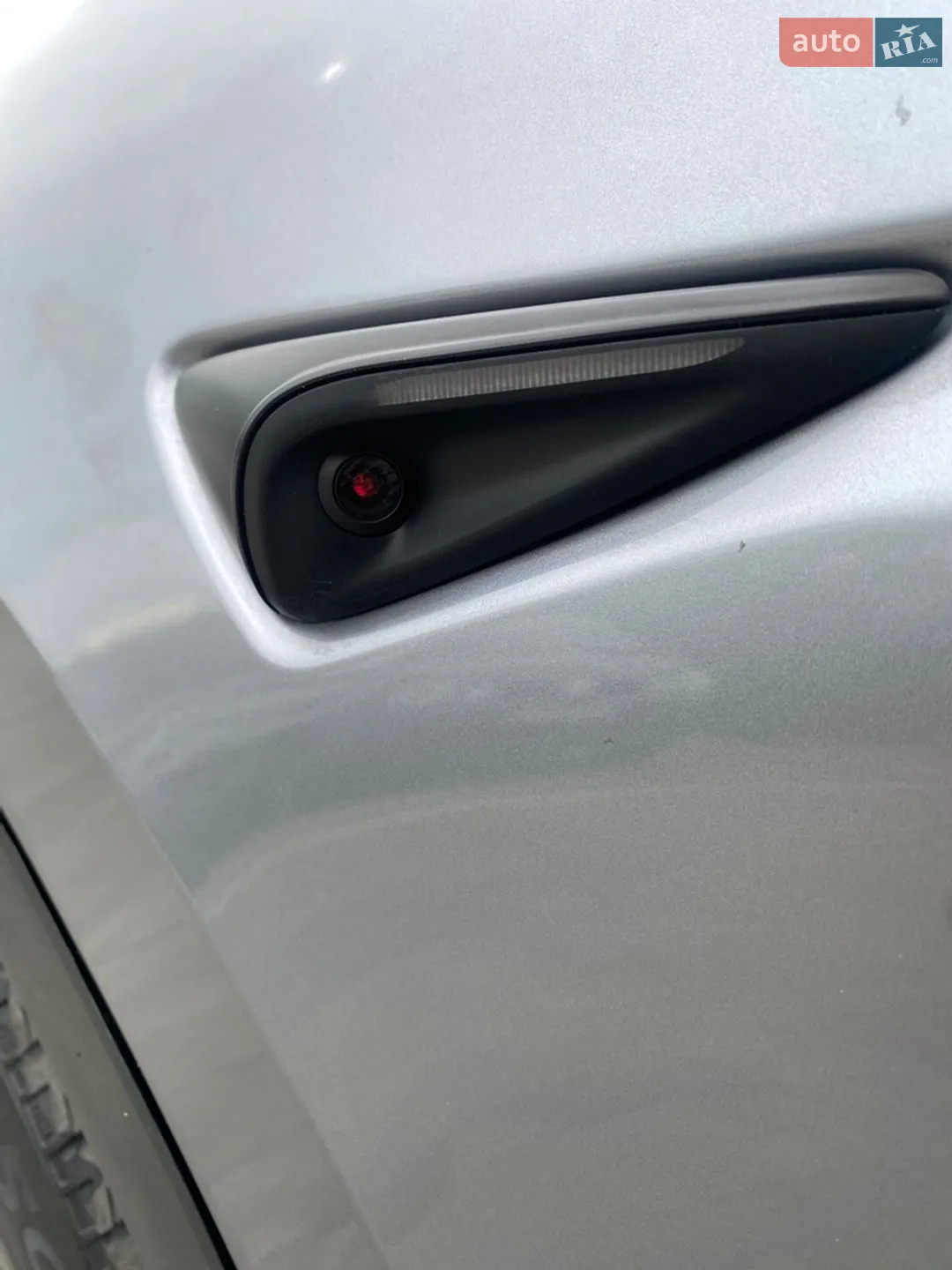 2024 Tesla Model Y - мініатюра 5