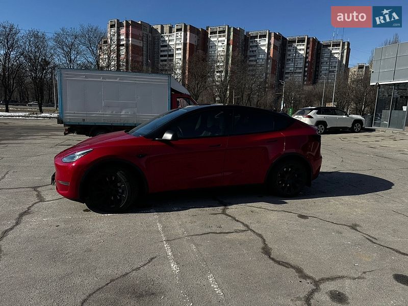 Внедорожник / Кроссовер Tesla Model Y 2021 в Днепре