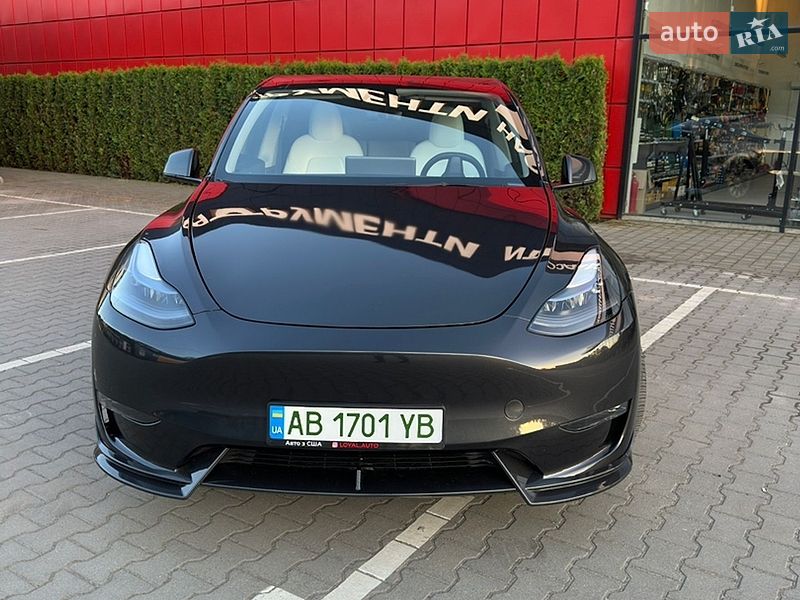 Внедорожник / Кроссовер Tesla Model Y 2024 в Виннице