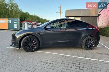 Внедорожник / Кроссовер Tesla Model Y 2024 в Виннице