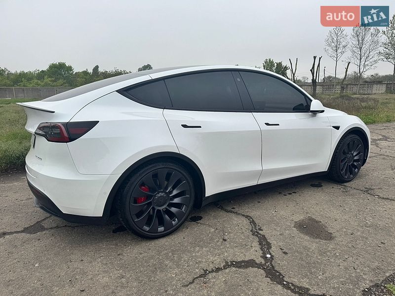 Внедорожник / Кроссовер Tesla Model Y 2022 в Одессе