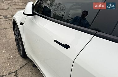 Внедорожник / Кроссовер Tesla Model Y 2022 в Одессе