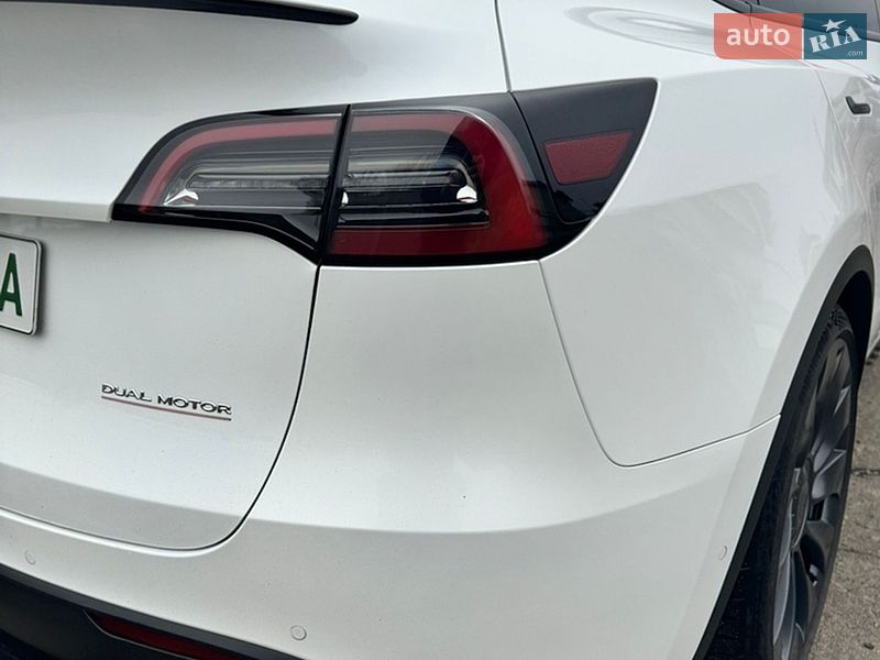 Внедорожник / Кроссовер Tesla Model Y 2022 в Одессе