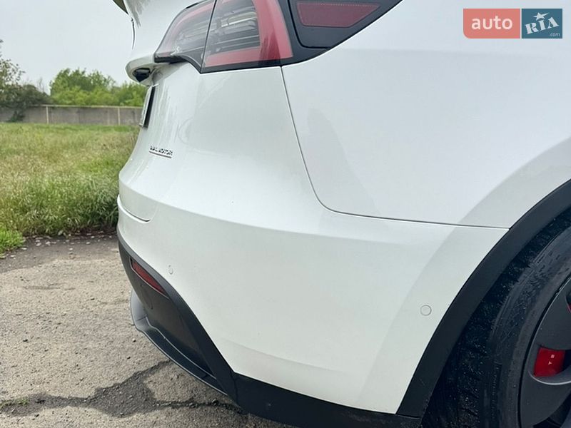 Внедорожник / Кроссовер Tesla Model Y 2022 в Одессе