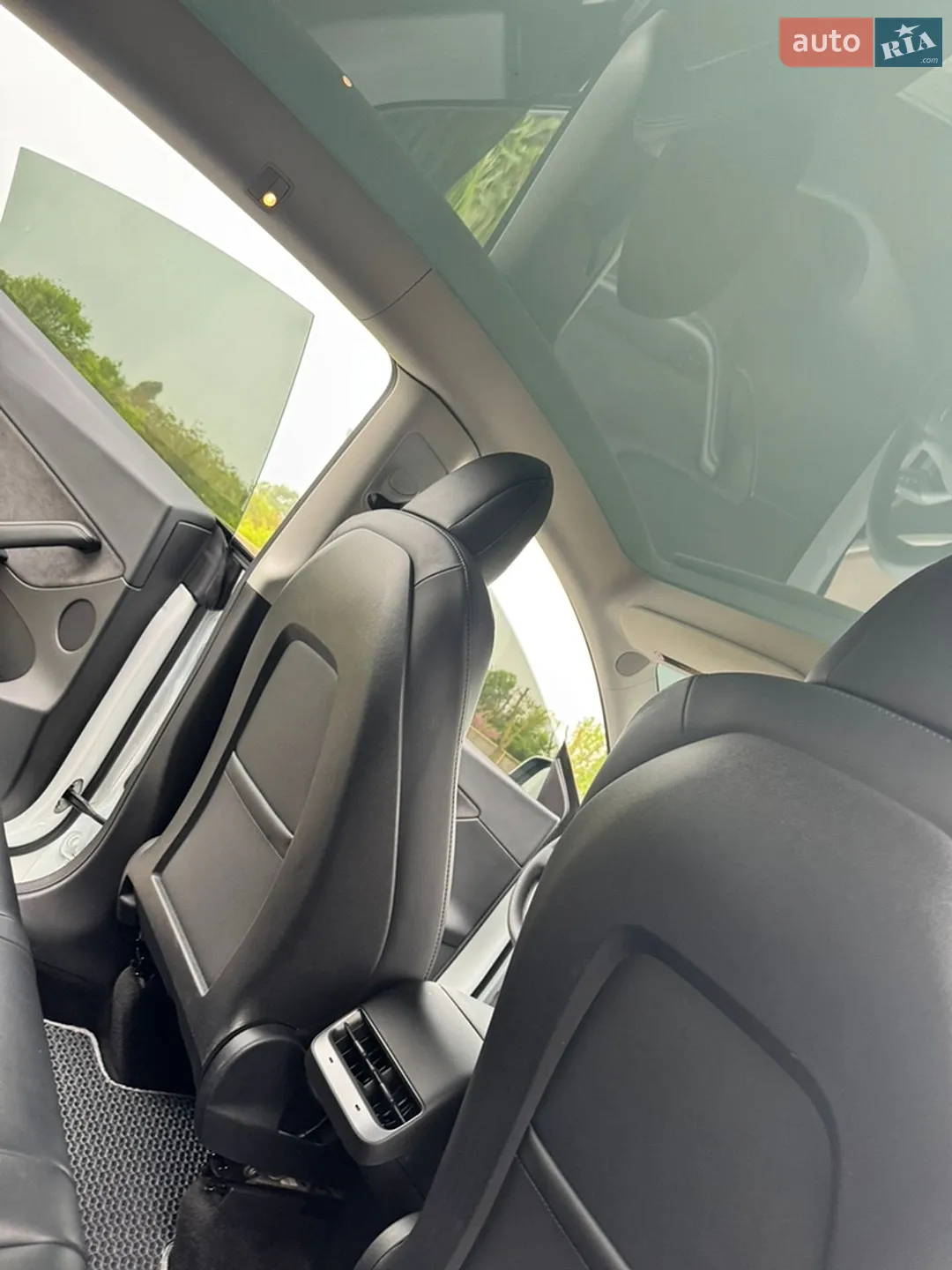 2022 Tesla Model Y - мініатюра 45