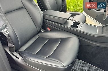 Внедорожник / Кроссовер Tesla Model Y 2022 в Одессе