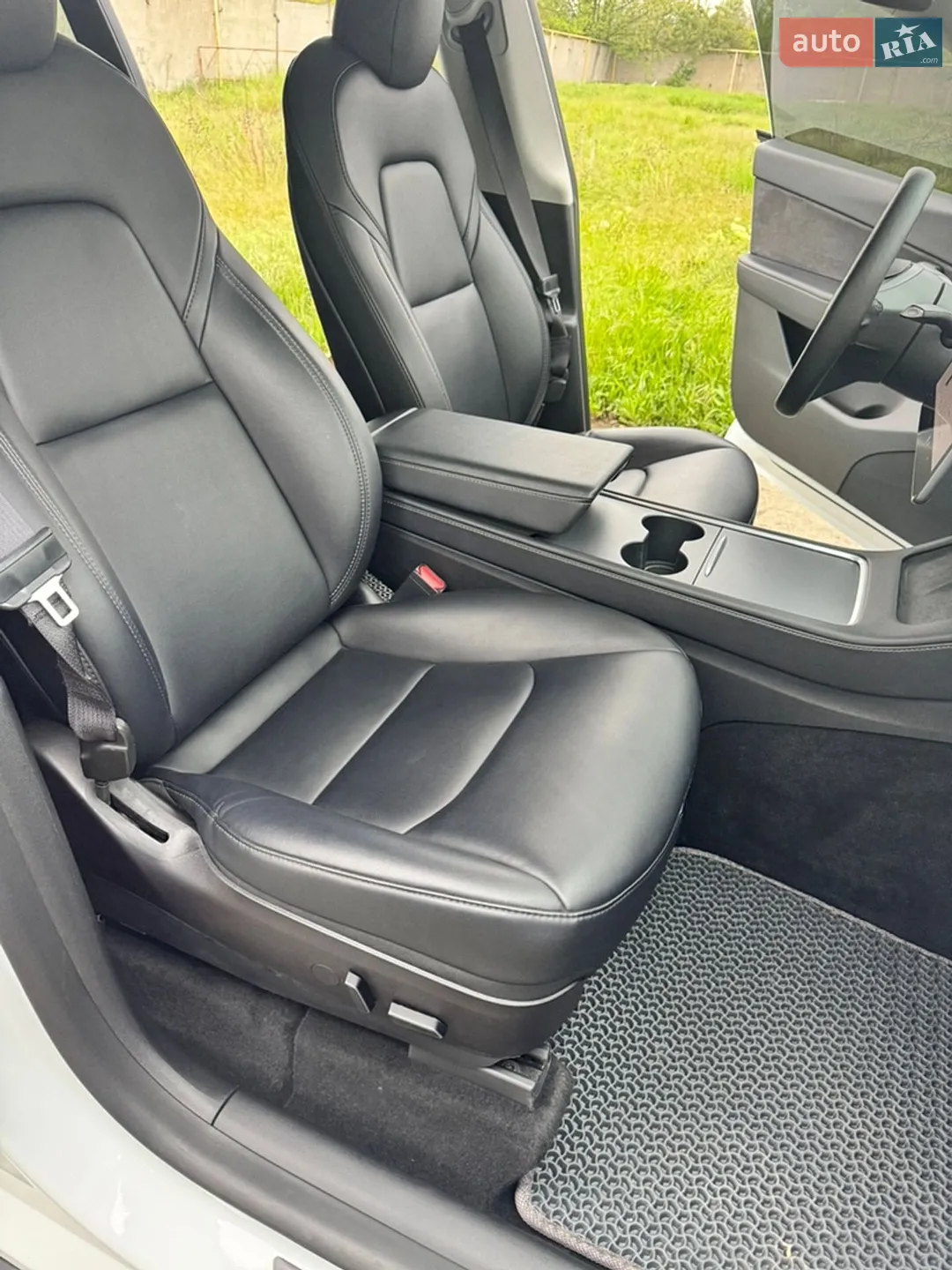 2022 Tesla Model Y - мініатюра 50
