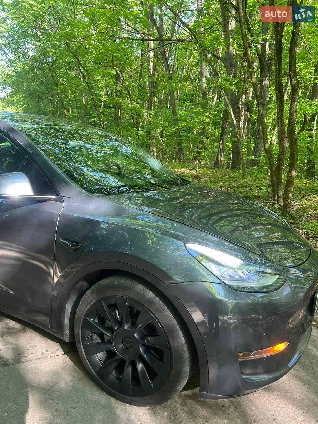 2021 Tesla Model Y - мініатюра 8
