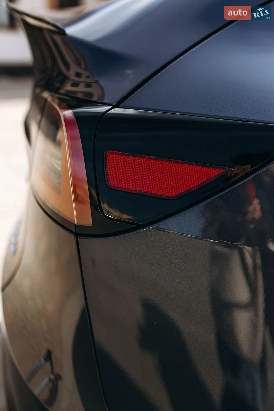 2023 Tesla Model Y - мініатюра 8