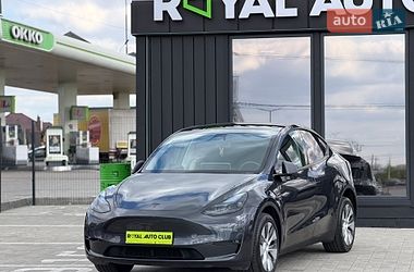 Позашляховик / Кросовер Tesla Model Y 2024 в Львові