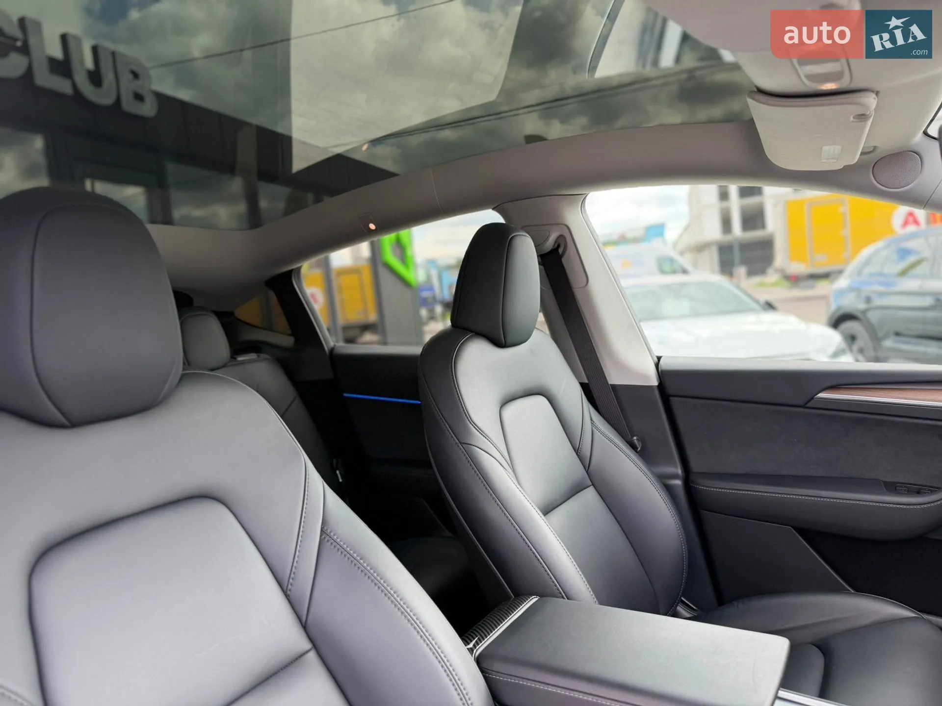 2024 Tesla Model Y - мініатюра 30