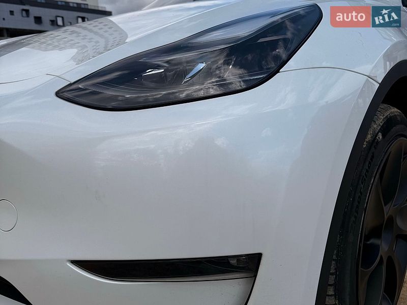 Позашляховик / Кросовер Tesla Model Y 2023 в Львові