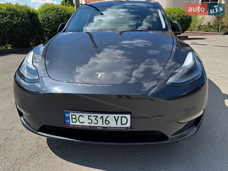 Tesla Model Y 2024 Tesla Model Y 2024