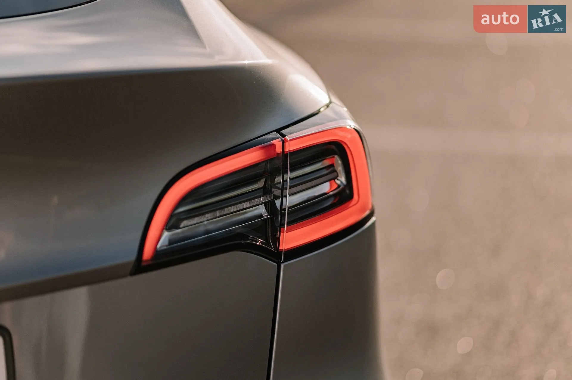 2024 Tesla Model Y - мініатюра 10