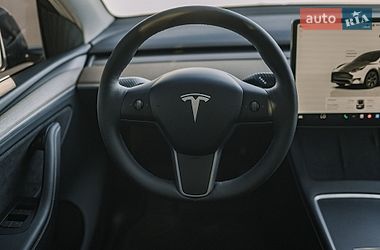 Позашляховик / Кросовер Tesla Model Y 2024 в Києві фото 73 Позашляховик / Кросовер Tesla Model Y 2024 в Києві