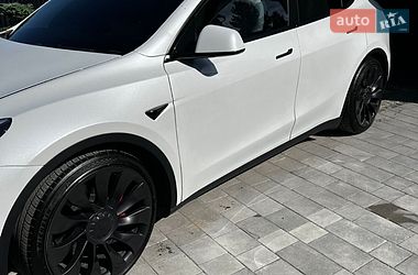 Внедорожник / Кроссовер Tesla Model Y 2022 в Житомире