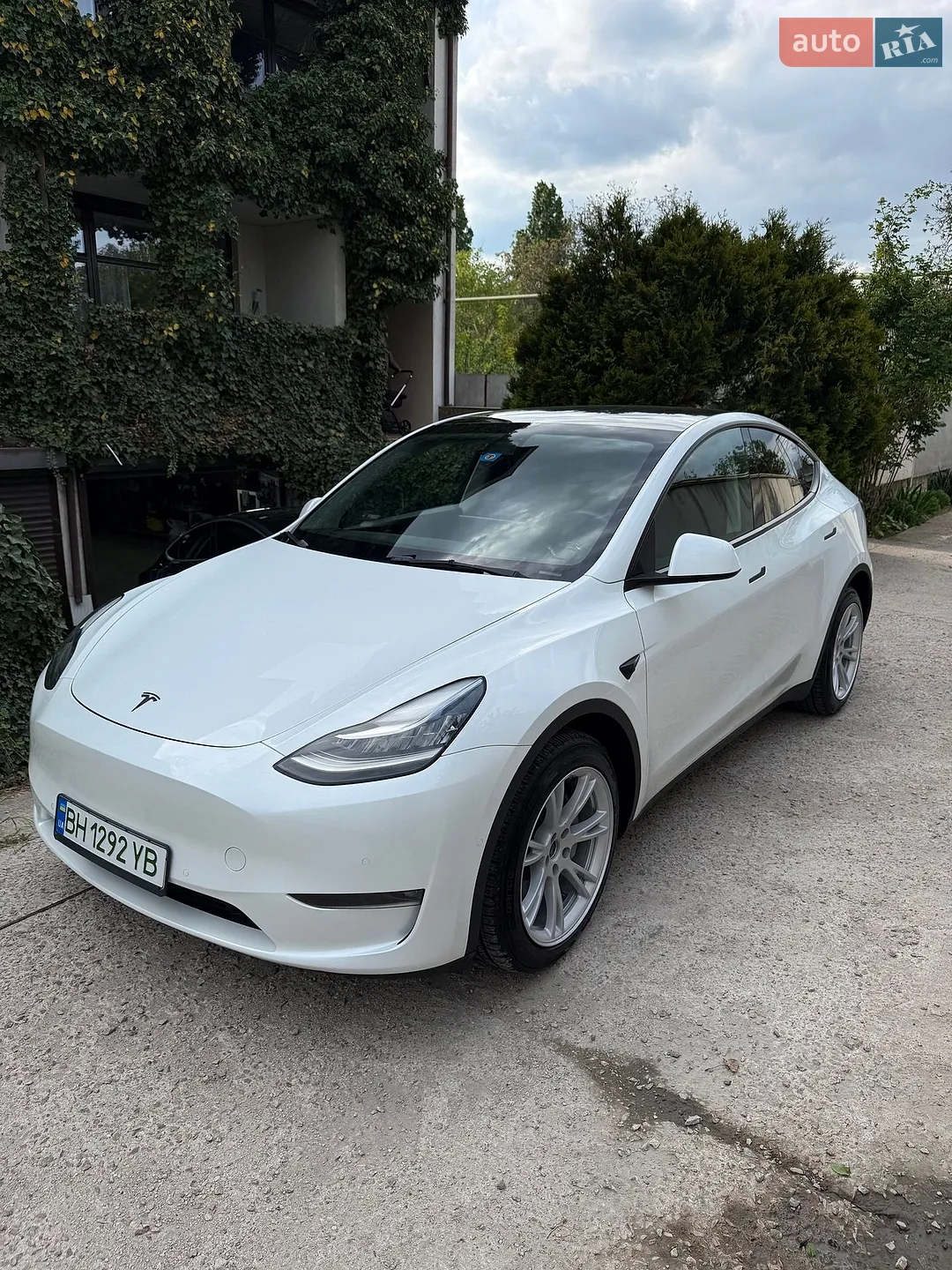 2021 Tesla Model Y - мініатюра 2