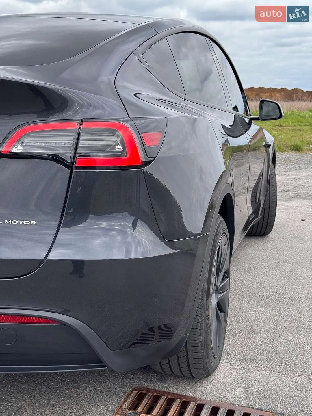 2024 Tesla Model Y - мініатюра 17