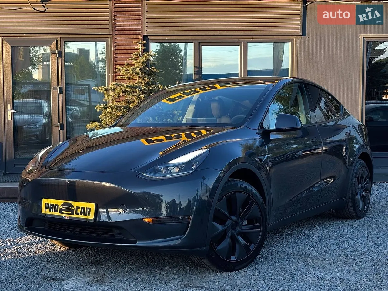 2022 Tesla Model Y - мініатюра 23