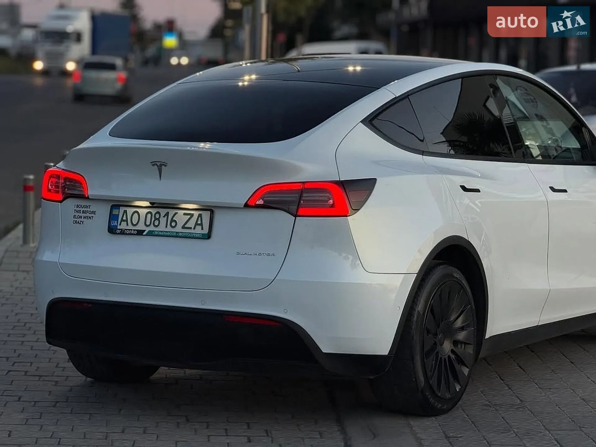 2021 Tesla Model Y - мініатюра 8