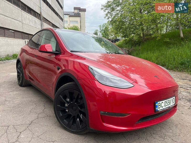 Позашляховик / Кросовер Tesla Model Y 2023 в Львові