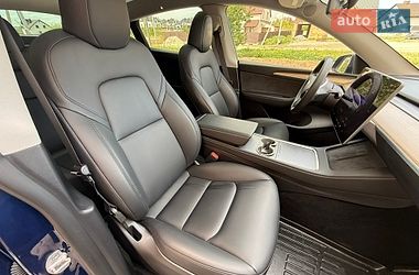 Внедорожник / Кроссовер Tesla Model Y 2023 в Львове