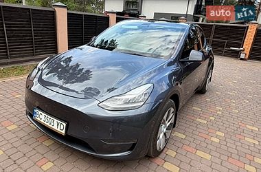 Позашляховик / Кросовер Tesla Model Y 2023 в Львові