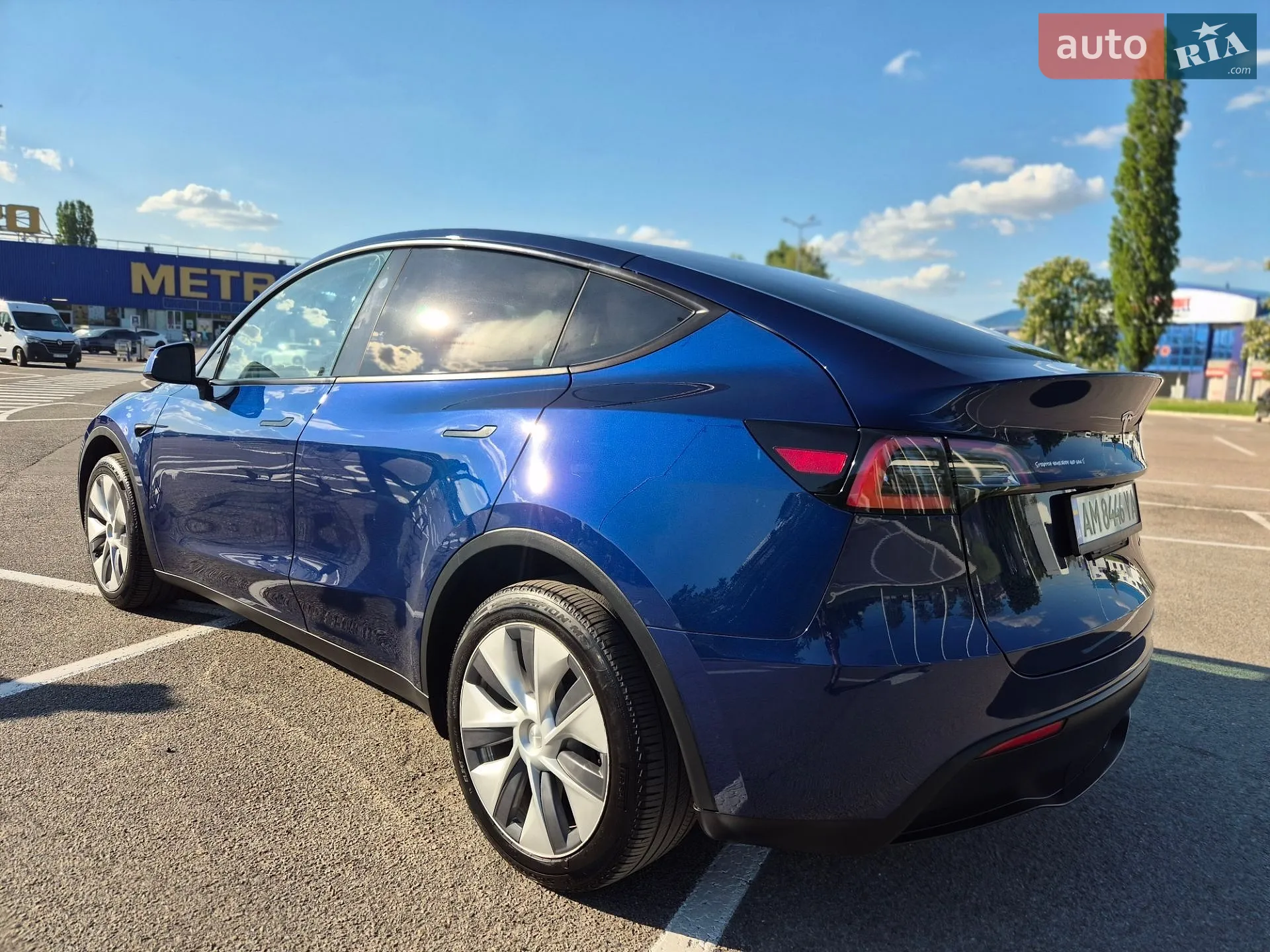 2024 Tesla Model Y - мініатюра 4