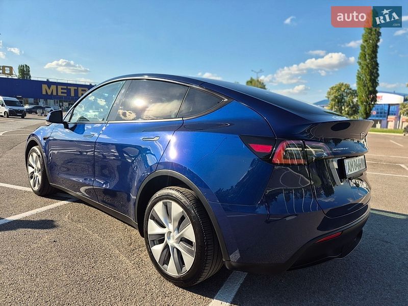 Позашляховик / Кросовер Tesla Model Y 2024 в Житомирі