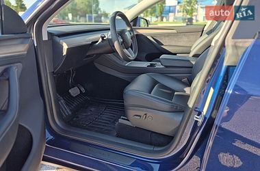 Позашляховик / Кросовер Tesla Model Y 2024 в Житомирі