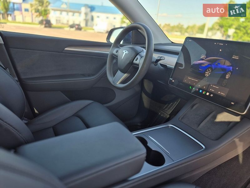 Позашляховик / Кросовер Tesla Model Y 2024 в Житомирі