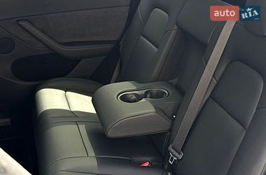 Позашляховик / Кросовер Tesla Model Y 2024 в Одесі