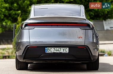 Внедорожник / Кроссовер Tesla Model Y 2025 в Львове