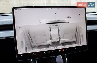 Внедорожник / Кроссовер Tesla Model Y 2025 в Львове