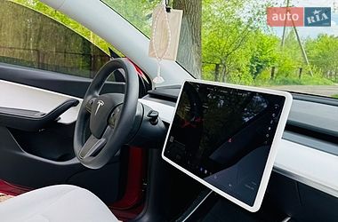 Позашляховик / Кросовер Tesla Model Y 2021 в Житомирі