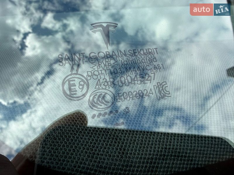 Внедорожник / Кроссовер Tesla Model Y 2023 в Виннице