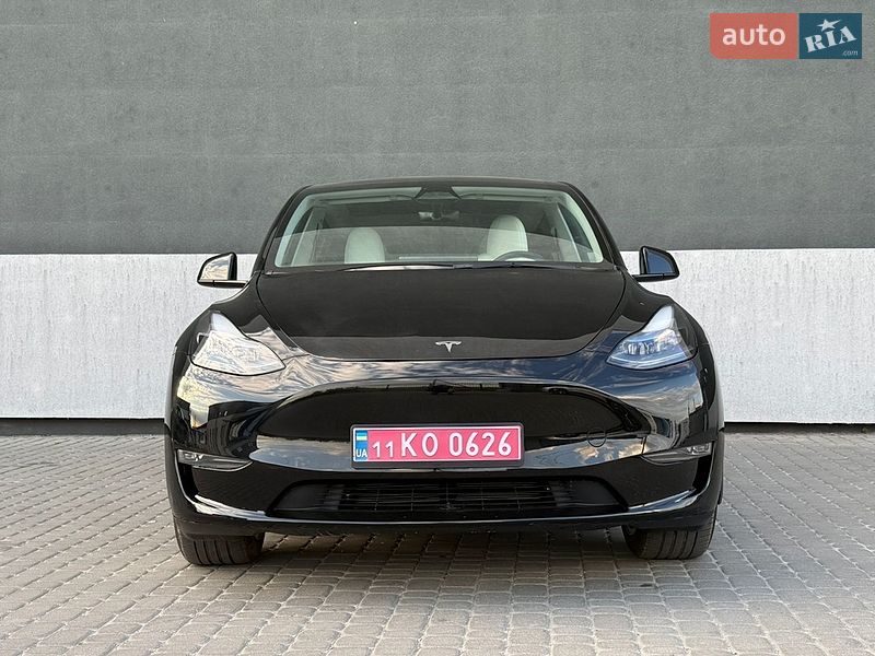 Позашляховик / Кросовер Tesla Model Y 2023 в Тернополі