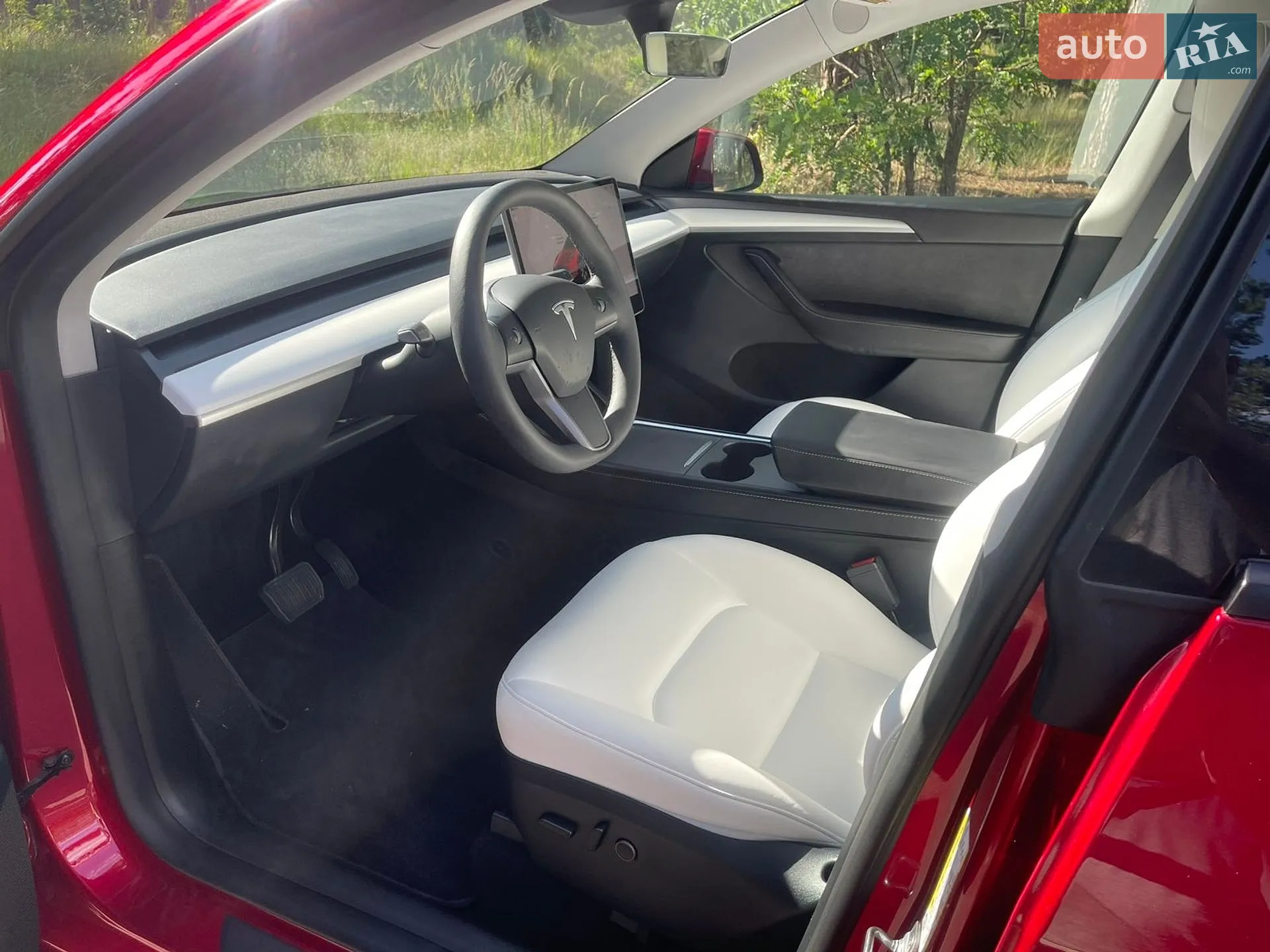 2024 Tesla Model Y - мініатюра 13