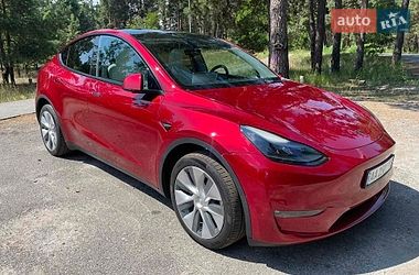 Внедорожник / Кроссовер Tesla Model Y 2024 в Киеве