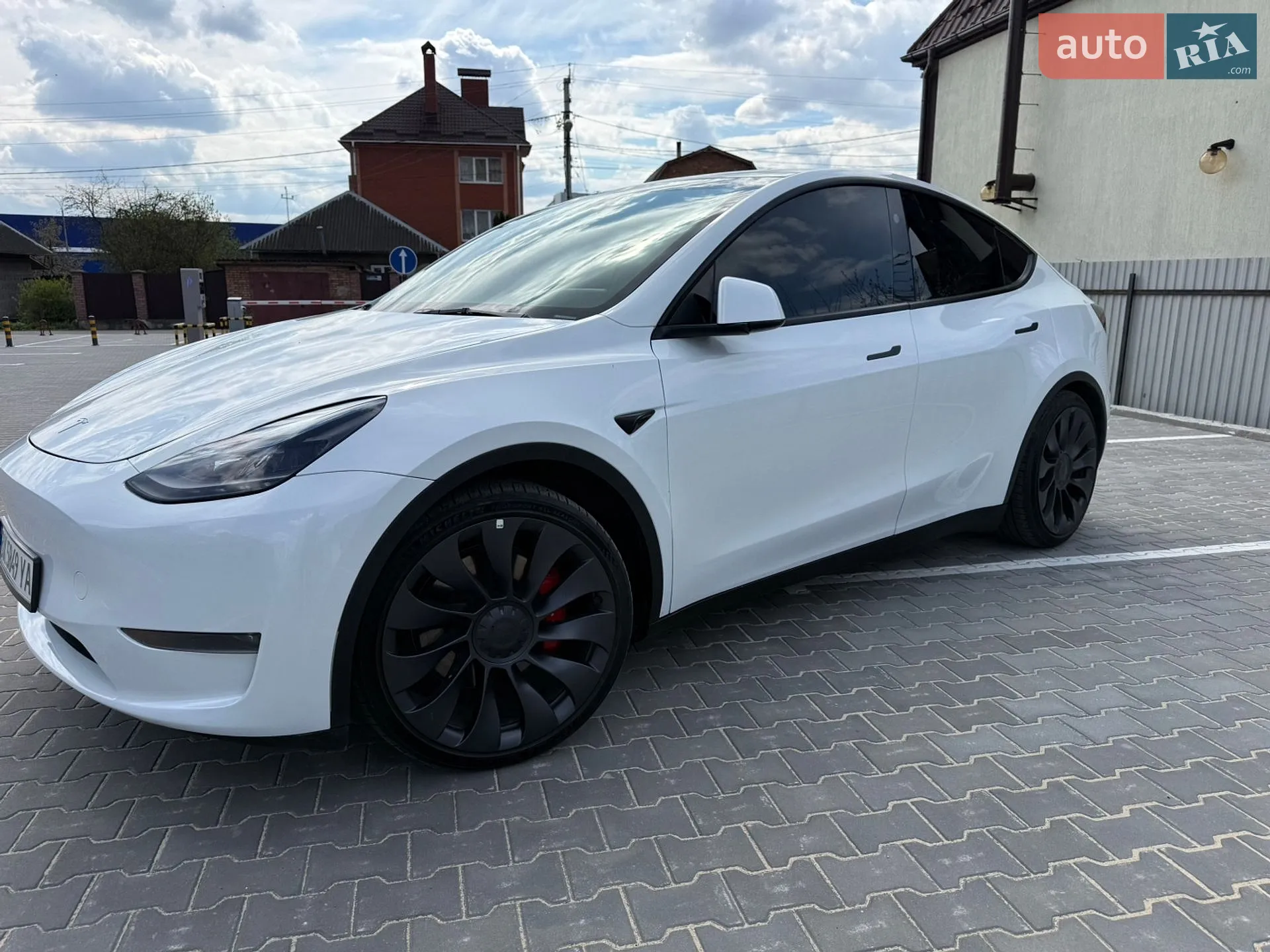 2024 Tesla Model Y - мініатюра 2