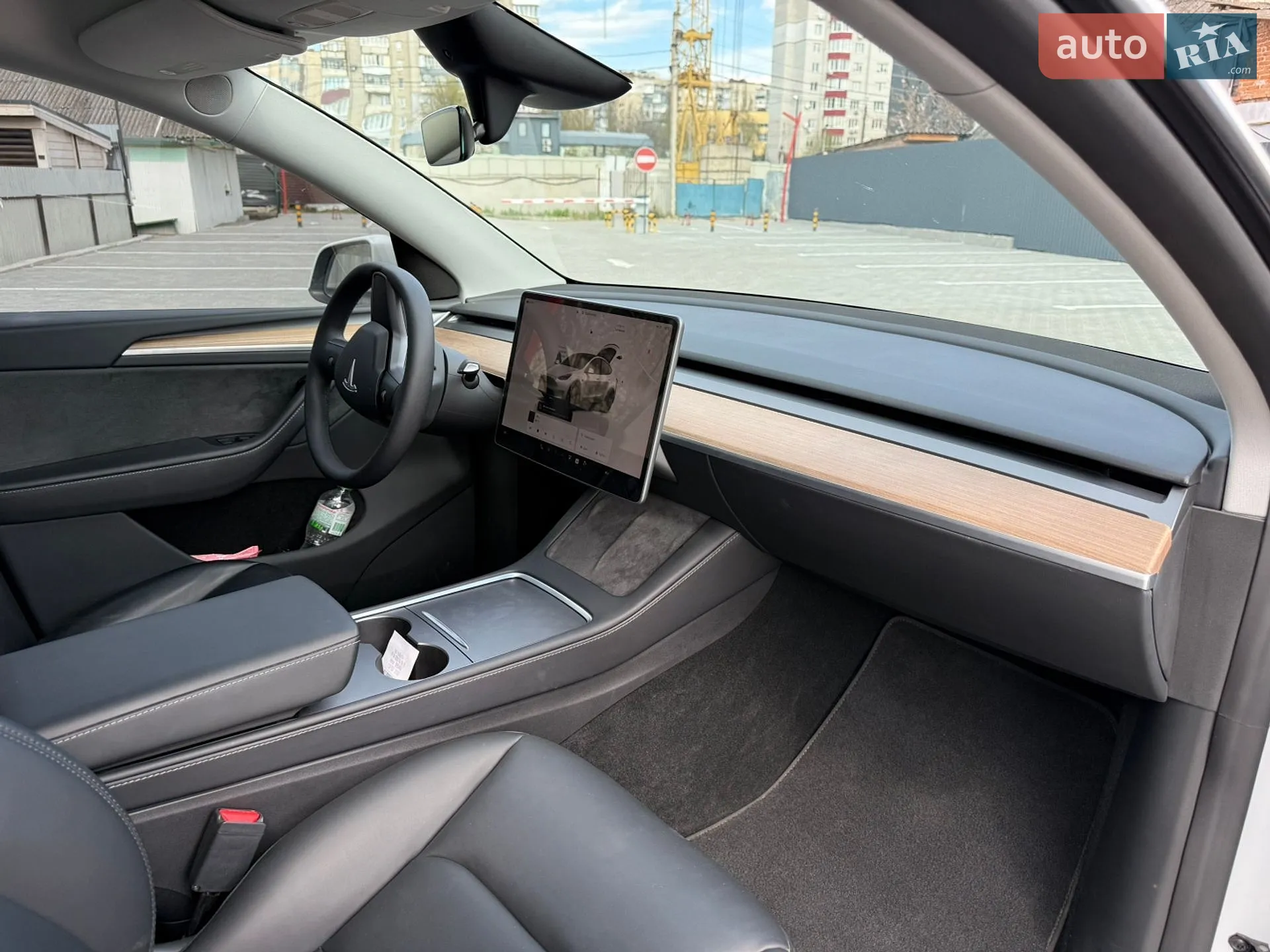 2024 Tesla Model Y - мініатюра 14