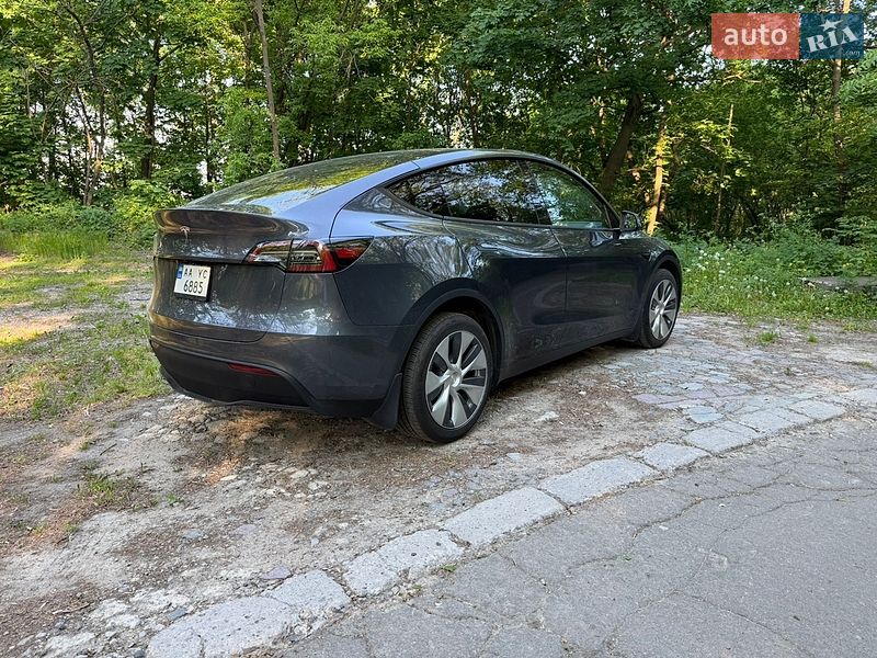 Внедорожник / Кроссовер Tesla Model Y 2022 в Киеве фото 3 Внедорожник / Кроссовер Tesla Model Y 2022 в Киеве