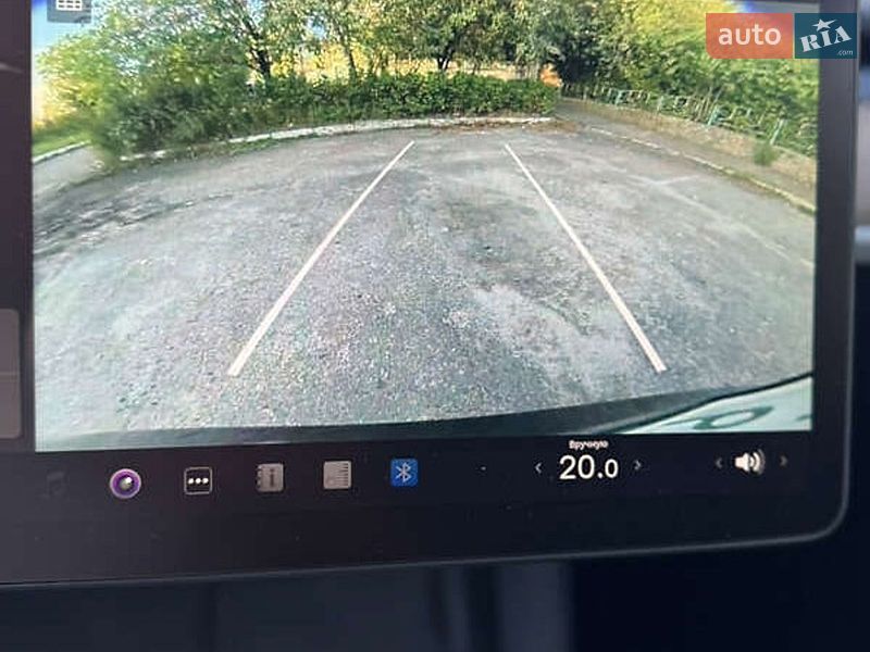 Позашляховик / Кросовер Tesla Model Y 2024 в Києві