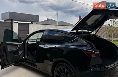 Позашляховик / Кросовер Tesla Model Y 2023 в Луцьку