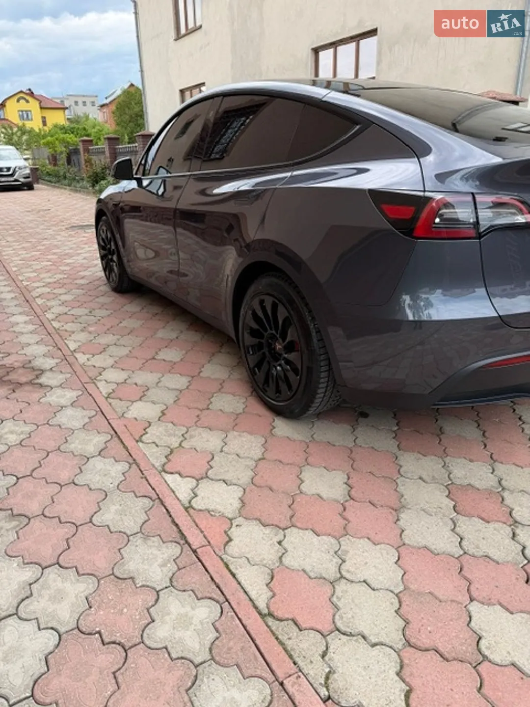 2021 Tesla Model Y - мініатюра 2