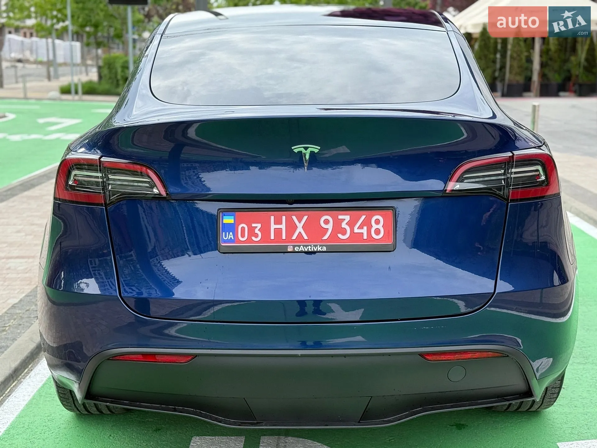 2023 Tesla Model Y - мініатюра 5