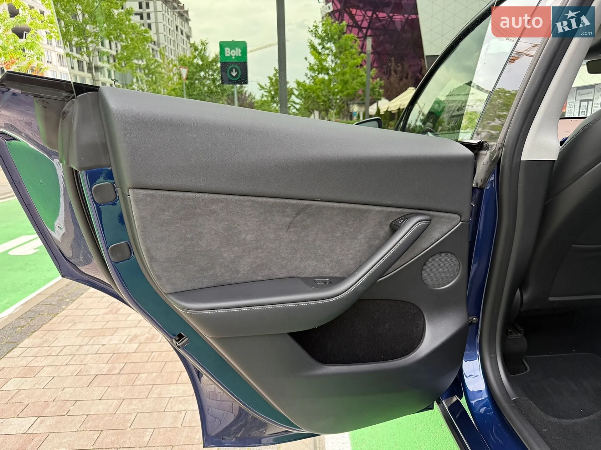 2023 Tesla Model Y - мініатюра 18